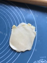 自制榨菜鲜肉月饼做法图解18)