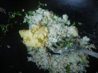 青椒蛋炒饭自制做法图解9)