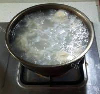 自制白菜猪肉水饺做法图解33)