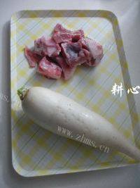 让人怀念的排骨萝卜汤做法图解1)