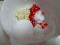 凉拌蟹味菇做法图解4)