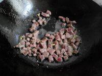 家常菜土豆烧牛肉做法图解4)