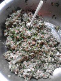 美味的荠菜鲜肉饺子做法图解6)