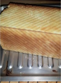 自制红枣吐司做法图解11)