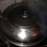 消食止咳的猪骨莲藕汤做法图解7)