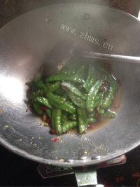 色泽不错的清炒豌豆