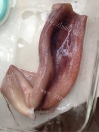 美味的炒鱿鱼做法图解1)