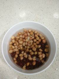 营养枸札红豆花生汤做法图解2)