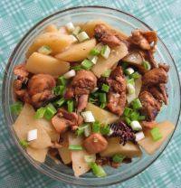 家常菜土豆烧鸡肉