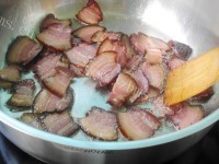 好吃的蒜苗炒腊肉做法图解6)