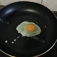 DIY鸡蛋手抓饼做法图解7)