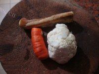 家常菜花菜炒腊肉做法图解1)