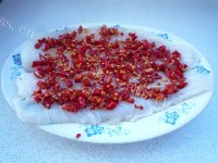 美味的剁椒蒸龙利鱼做法图解4)