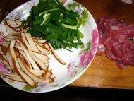 家常菜肉炒香干做法图解3)