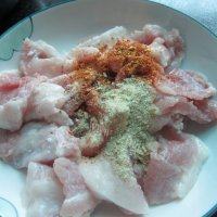 自己做的米粉蒸肉做法图解3)