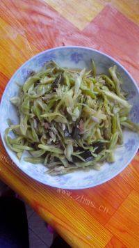 营养丰富的豆角丝炒肉