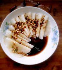 自己做的凉拌饺子皮做法图解6)