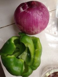 美味的炒鱿鱼做法图解3)