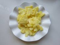 家常菜菠萝炒牛肉做法图解6)
