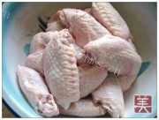 美味的原味炸鸡翅做法图解1)