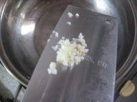 口感丰厚的冬瓜虾皮汤做法图解3)