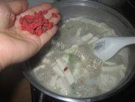 美味的豆腐丸子汤做法图解12)