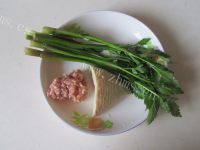 好吃的野芹菜春卷做法图解1)