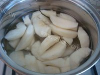 美味的鸭梨罐头做法图解8)