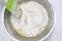 自制红糖燕麦饼干做法图解4)