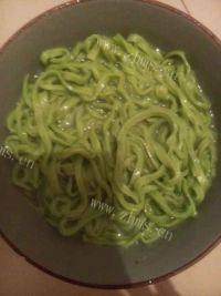 自己做的菠菜面做法图解4)