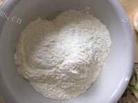 好吃的韭菜鸡蛋饺子做法图解4)