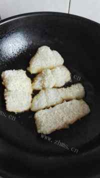 美味营养的香酥鱼排做法图解5)