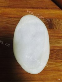 色泽鲜亮的椰蓉开口酥做法图解6)