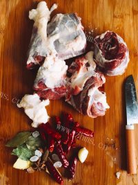 唇齿留香的酱牛肉做法图解3)