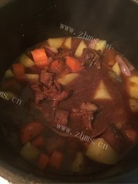 独特的番茄牛腩做法图解9)
