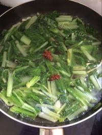 香飘十里的小白菜炖豆腐做法图解7)