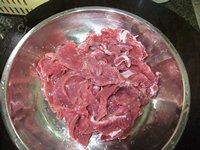 菠萝蜜炒牛肉做法图解1)