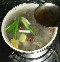 自制卤牛肉做法图解8)