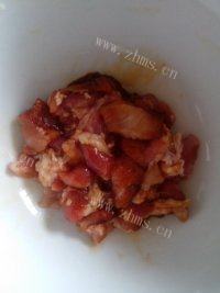 自己做的四季豆炒肉做法图解5)