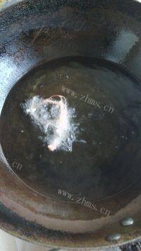 色味俱全的干炸小河虾做法图解8)