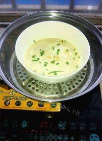 美味的肉饼蒸蛋做法图解7)