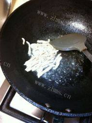 大蒜炒肉丝做法图解2)