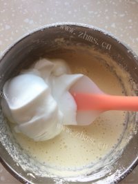 香喷喷的轻乳酪蛋糕做法图解6)