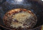 自制黄豆卤猪蹄做法图解7)