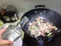 家常菜土豆炖鸡块做法图解4)