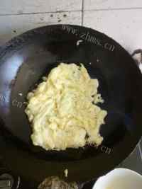美味的酱油炒饭做法图解2)