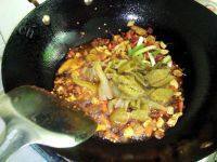 色味俱佳的香辣水煮鱼做法图解8)