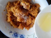 美味的芝士焗红薯做法图解4)