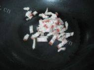 美味的四季豆炒肉做法图解5)
