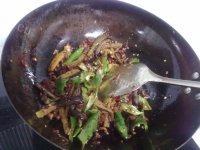 健康营养的肉末茄子做法图解12)